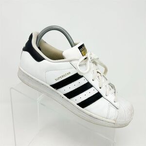 Adidas Superstar Unisex White Low Top Sneakers Size 5.5 Classic Toe Comfort
